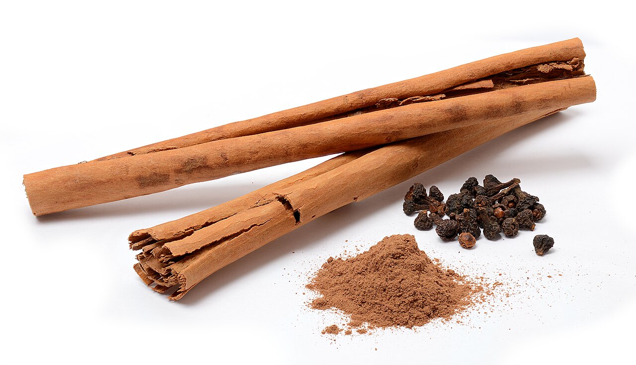 Ceylon cinnamon and spices